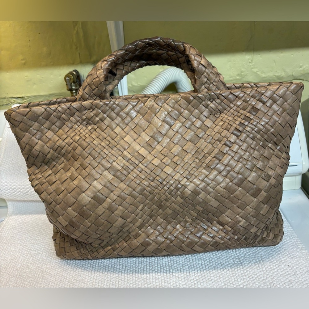 Falor taupe leather woven handbag